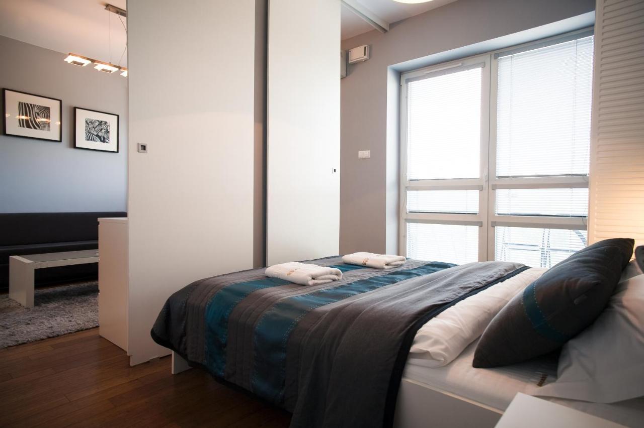 ורשה Platinum Towers Luxury Apartments מראה חיצוני תמונה